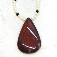 COLLIER JASPE ROUGE ET PERLES DE CULTURE