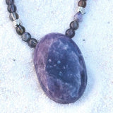 COLLIER AMETHYSTE/LEPIDOLITE Paix et sérénité