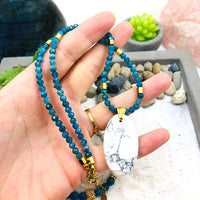PARURE PENDENTIF APATITE BLEUE ET HOWLITE PERTE DE POIDS