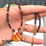COLLIER PENDENTIF MOKAITE ET GRENAT COURAGE ET CONFIANCE
