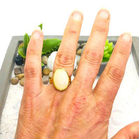 BAGUE REGLABLE PIERRE NATURELLE OVALE FACETTEE Acier doré