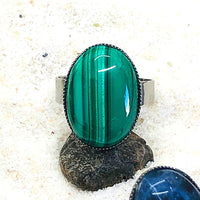 BAGUE REGLABLE OVALE PIERRE NATURELLE 18 X 13