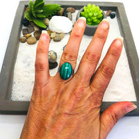 BAGUE REGLABLE OVALE PIERRE NATURELLE 18 X 13